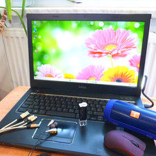 Dell 3750 Vostro METAL RARE 17 pouces HDPLUS l SSD Windows 11 l 16 Go RAM NEUF