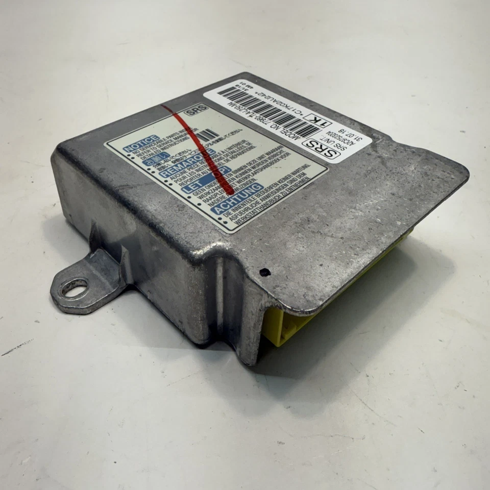 2017-2018 Honda CR-V CRV SRS SDM Control Module 77960TLAL250M4 OEM - Image 3 of 4