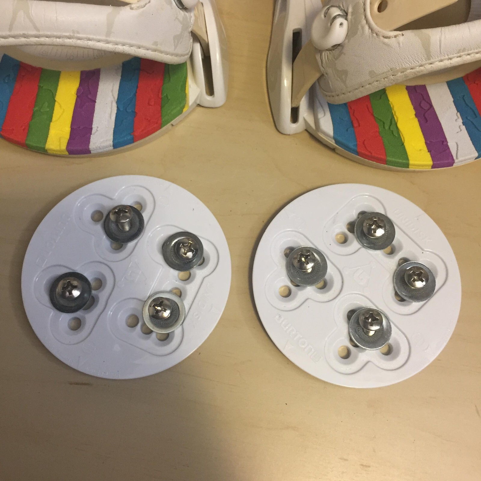 Burton LOVE PLAYBOY Loback Medium Snowboard Bindings w/ Disc Plates