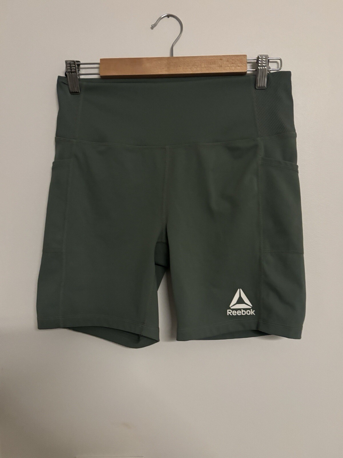 Reebok Women’s Biker Shorts Green Size Medium-image