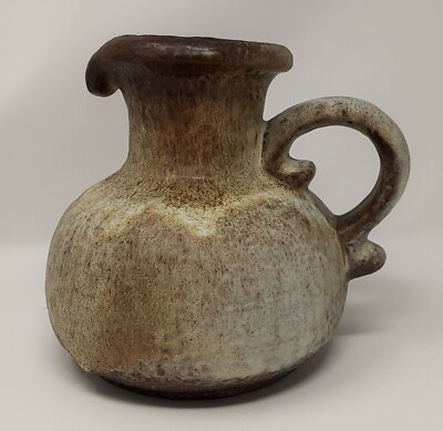 FAT LAVA　WEST GERMAN 　ビンテージ花瓶　tonnieshof A West German Fat Lava vase by Carstens Tonnieshof. Numbered