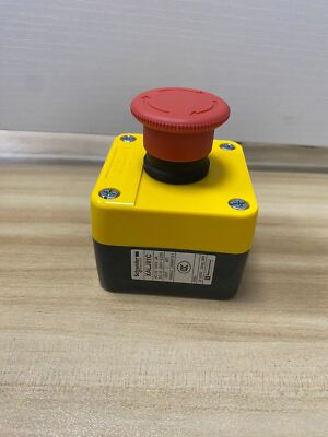 1PCS NEW push-button box XALJ01C Schneider