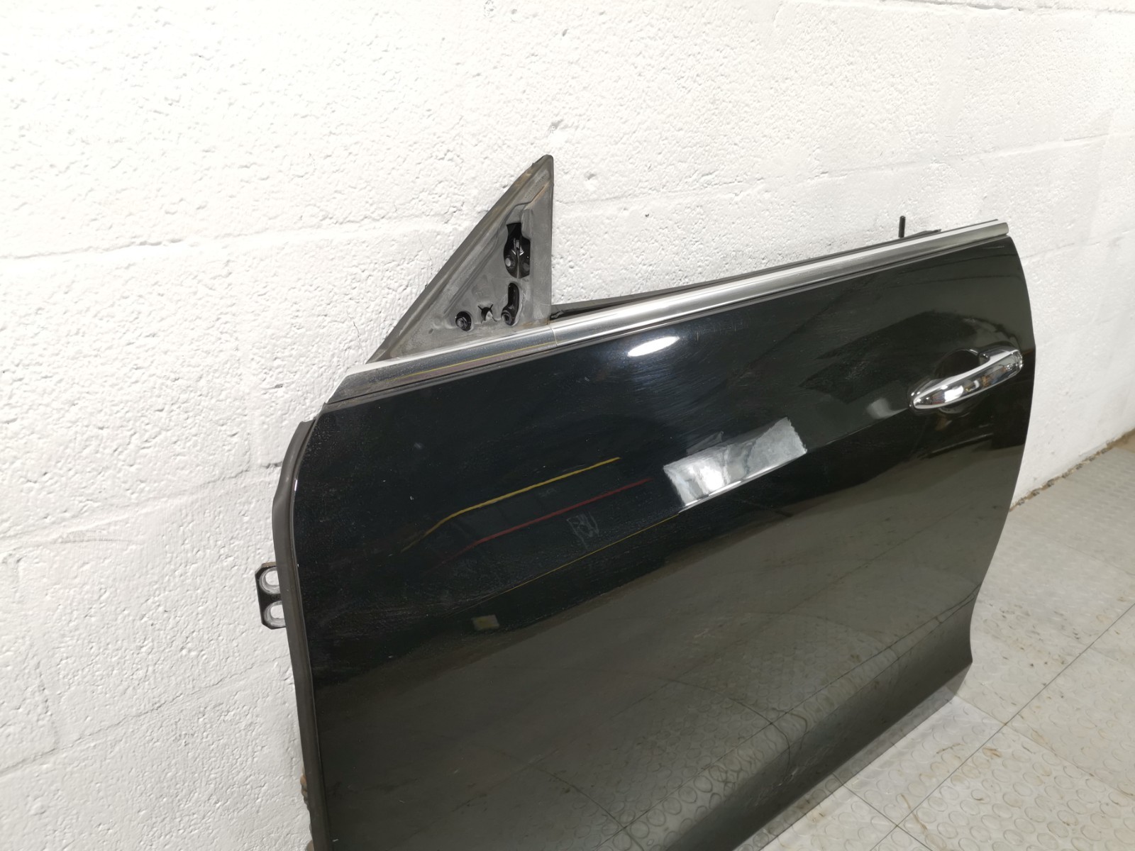 Maserati Ghibli RWD 2017 3.0 L Auto Front Left Driver Door Shell Black Color OEM