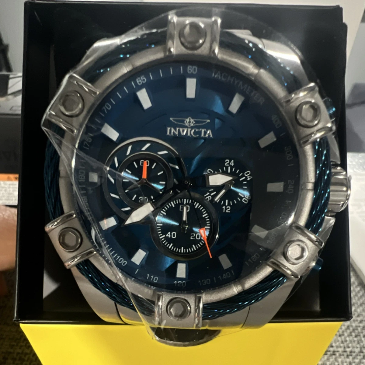 Invicta Bolt Watches - Jomashop 武骨なデザイン性☆クロノグラフ 