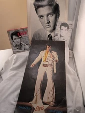 Elvis Presley memorabilia -  lot