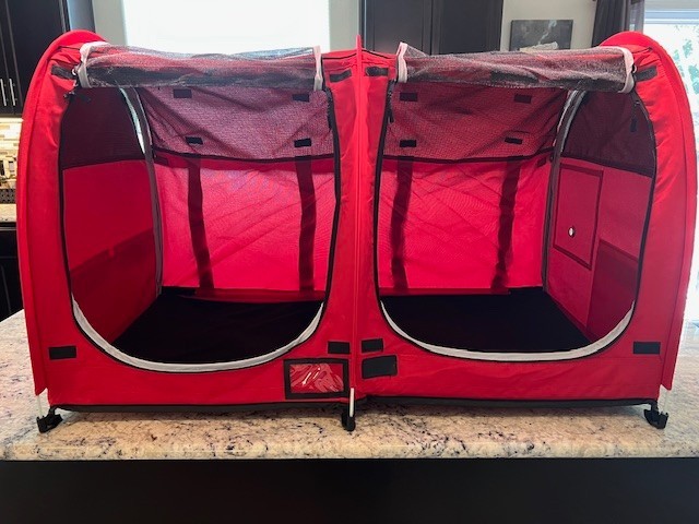Mispace Portable Twin Compartment Show House Cat Cage/Condo - Red