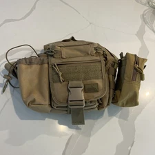 New Red Rock Outdoor Gear Hipster Sling Bag - Coyote 80138COY