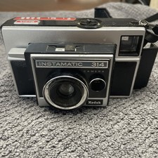Vintage 1965-1969 Kodak Instamatic 314 Film Camera Black/Grey - Untested