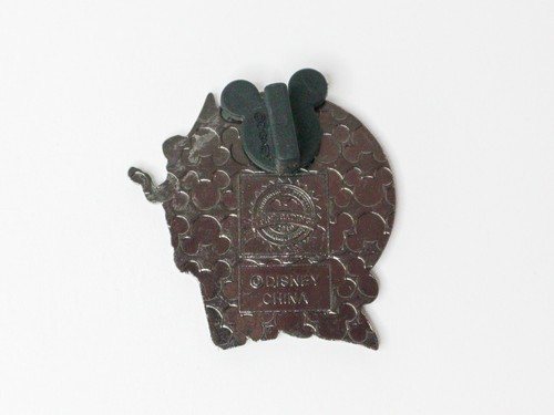 Disney Trading Pin Tinkerbell 2011 - Picture 2 of 2