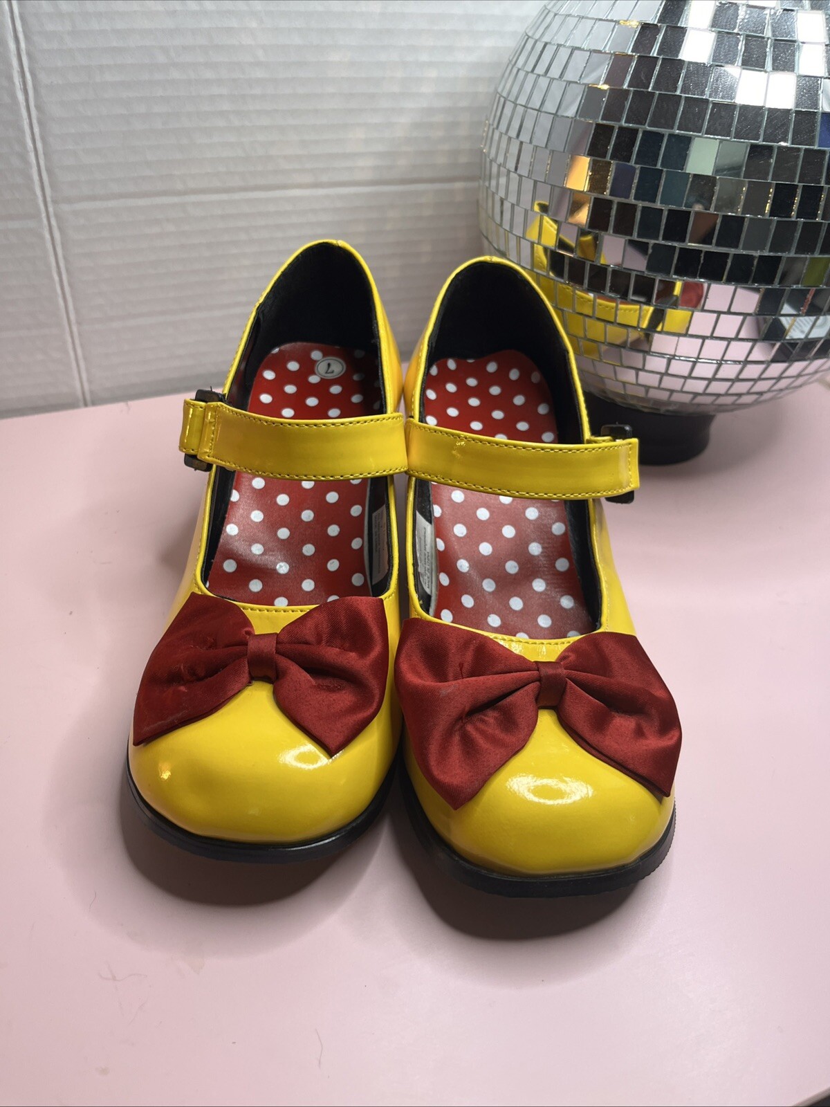 PANTOFOLA D’ORO Ciabatta gialla e rossa Minnie Mo Mary Jane in ecopelle verniciata Wmn taglia 7