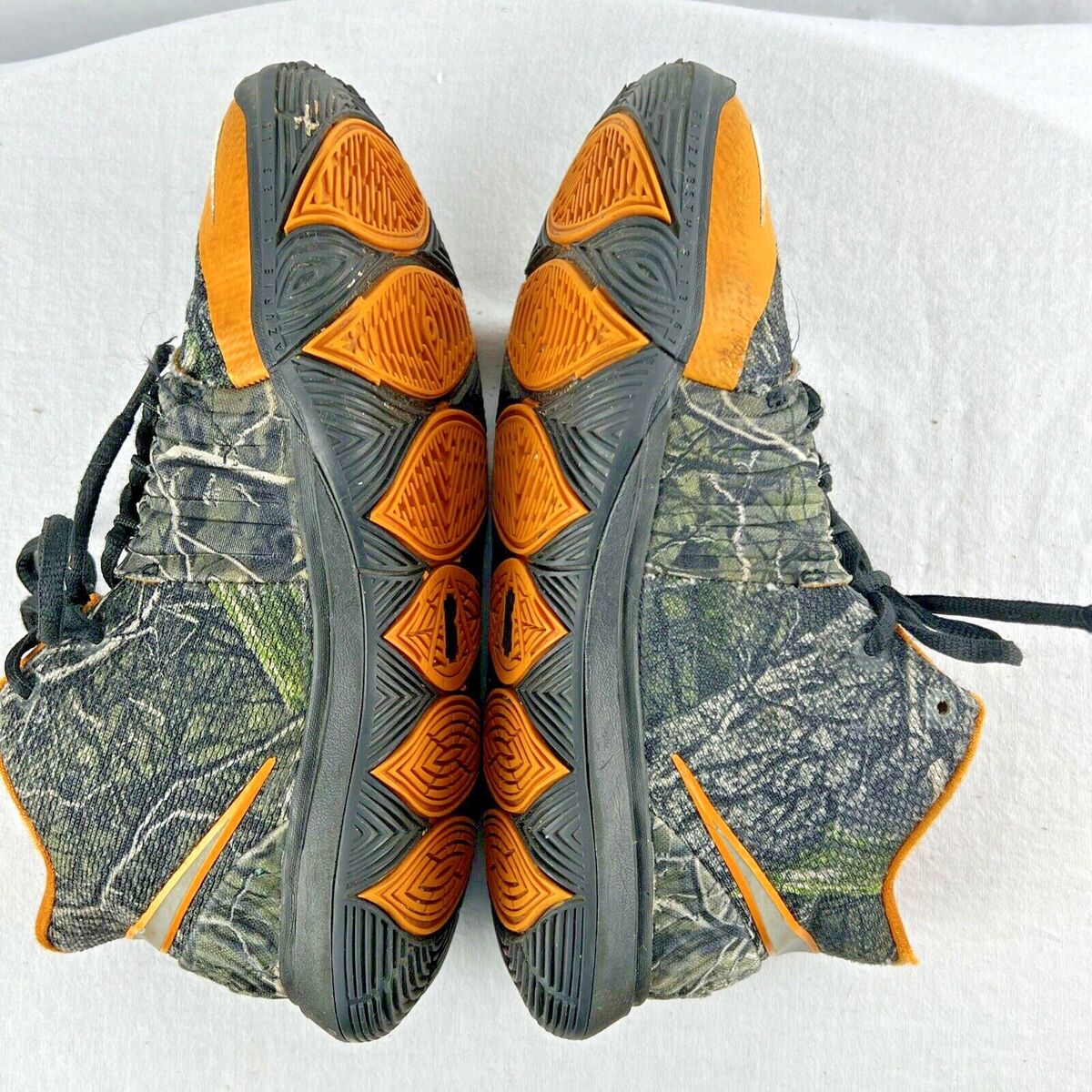 Nike Kyrie Irving 5 Taco Sneakers Boy 4 Y Orange Camo Mid Nike Kyrie Irving 5 Taco Sneakers Boy 4 Y Orange Camo Mid