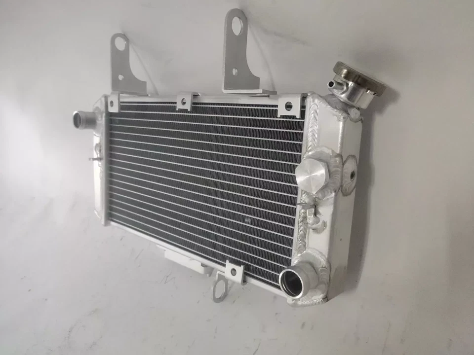Radiator For 2004-2011 Suzuki Vstrom 650 DL650 All Aluminum - Image 4 of 4