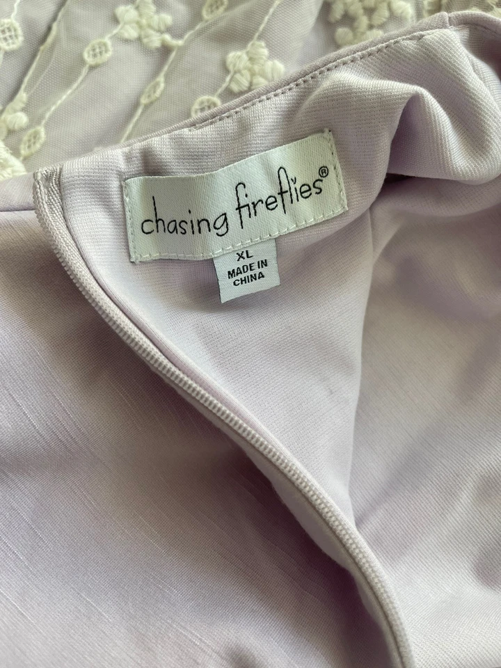 Vestido Chasing Fireflies para niños y niñas con ribete floral de encaje talla XL púrpura lavanda Foto 4 de 4