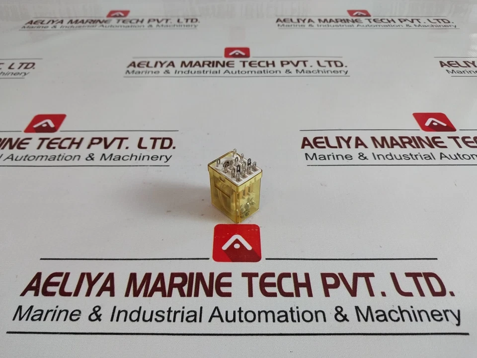 Lot of 7X Kun Hung/Koino Electric KH-103-4C Miniature Power Relay 230VAC - Image 4 of 4