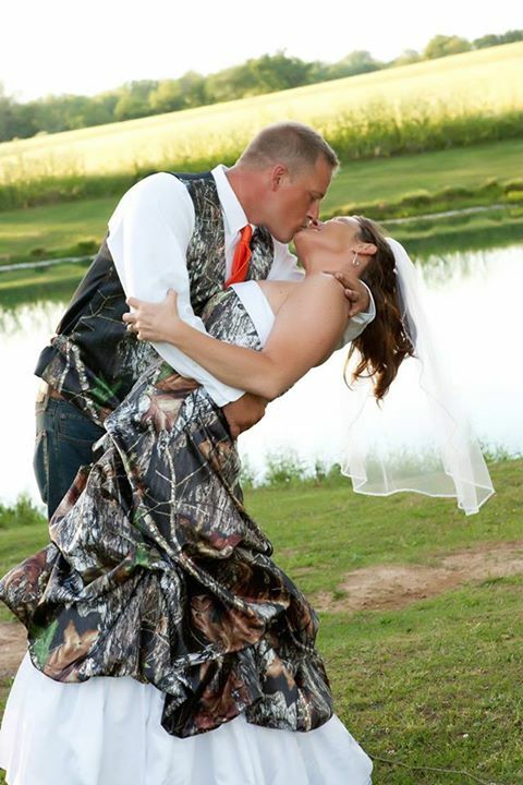 Realtree Camo Wedding Attire Realtree Wedding Dress Bride