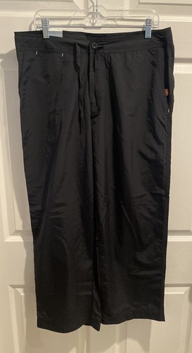Black Windbreaker Capris \