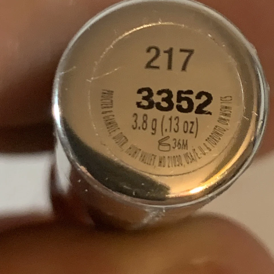 Lot Of 2 COVERGIRL LIP PERFECTION JUMBO GLOSS BALM 217 FROSTED CHERRY Twist New - Image 3 of 4