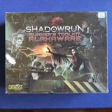 Shadowrun Runners Toolkit Alphaware by Catalyst Game Labs 2014 Brand New