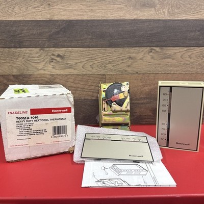 Honeywell T6051A1016 Heat/Cool Thermostat New In Box