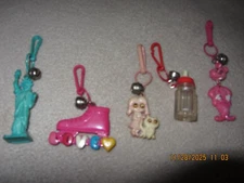 VTG 80'S PLASTIC BELL CHARMS 5 PCS LIBERTY STATUE  BABY BOTTLE  SKATE MICKEY