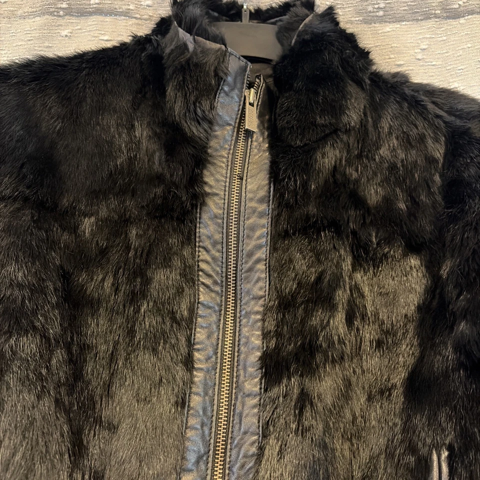 Chaqueta Bomber Y2K Azzure Cuero Genuino Piel de Conejo y Cuero Talla Grande Negra Foto 2 de 4