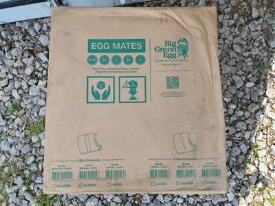 Big Green Egg Set Of 2 XLarge 3-Slat Composite Folding Side Shelves 