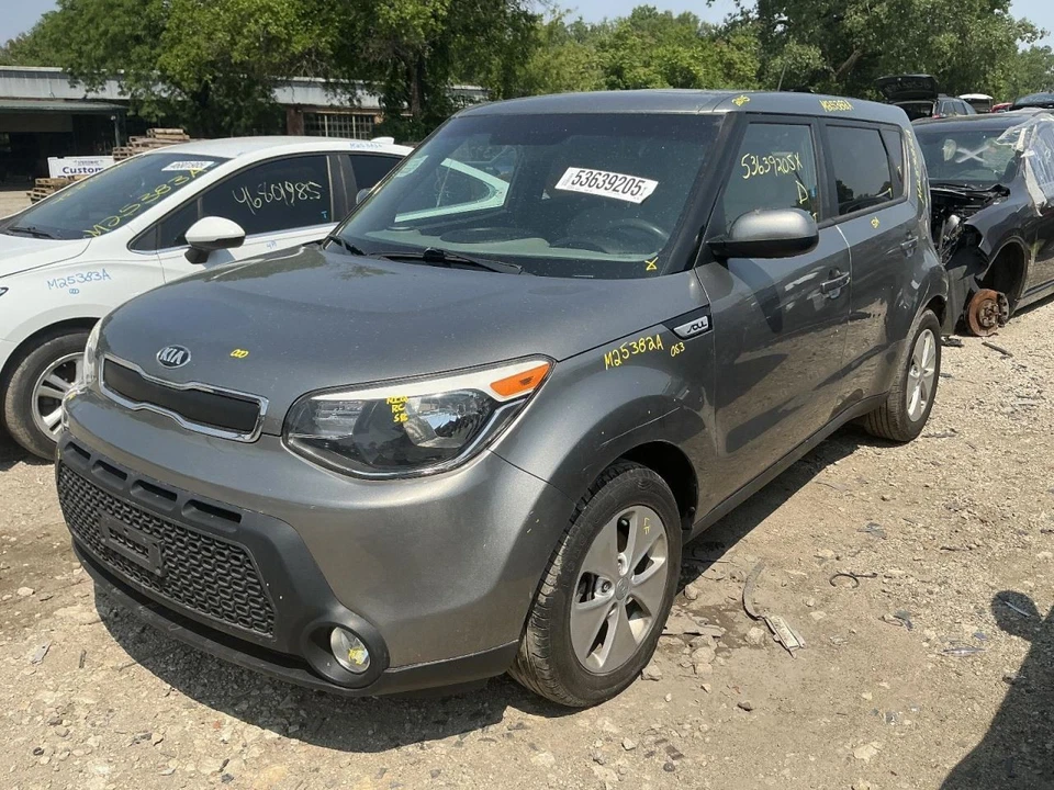 Passenger Right Fender Titanium Gray IM Fits 14-19 SOUL 841662 - Image 2 of 4