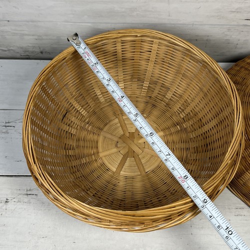 Vintage Mid Century Large 9” Dia. Round Covered Sewing Basket Bunny Rabbit Cover - Picture 6 of 9