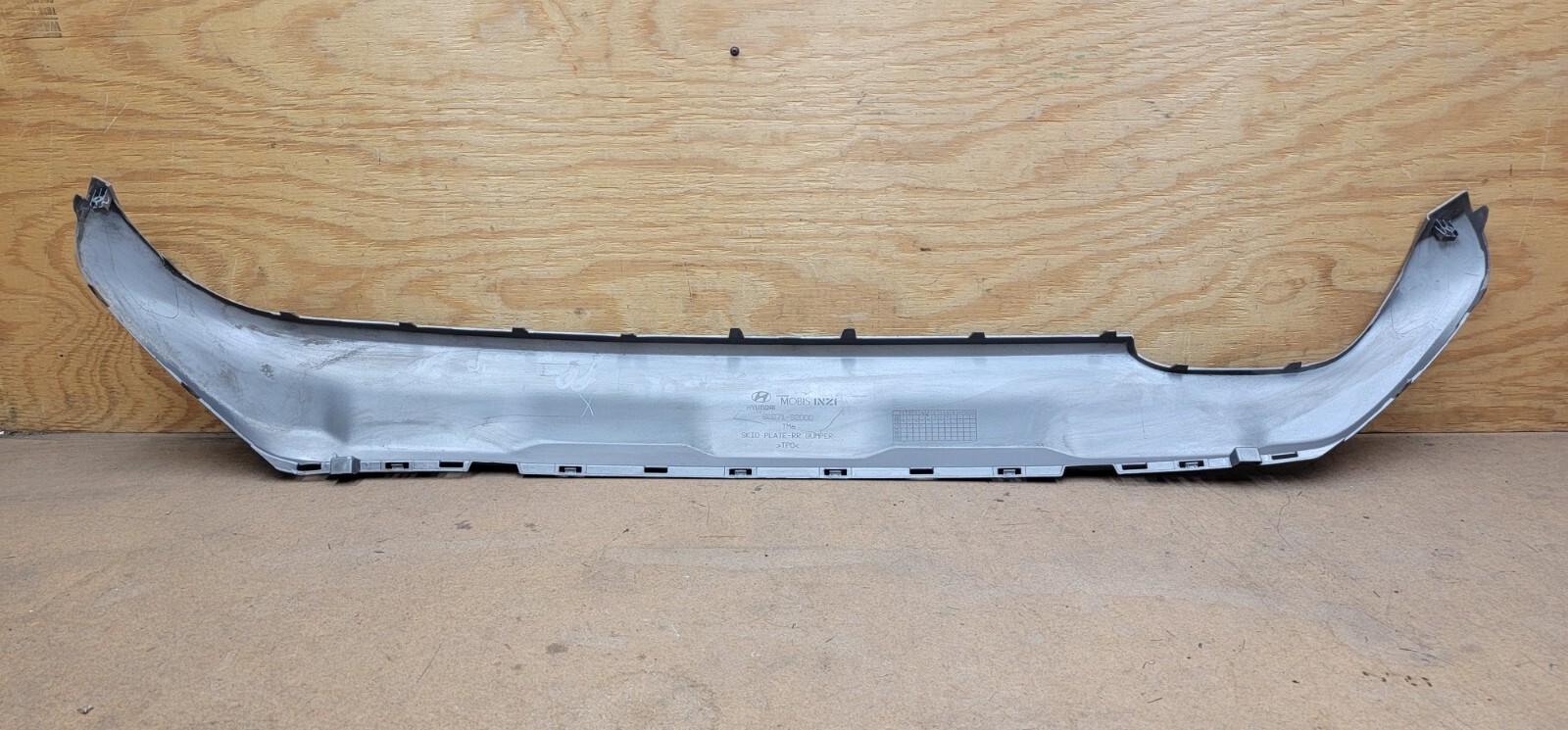 2019 2020 Hyundai SANTA FE Rear Bumper Skid Plate Lower Valance Panel ...