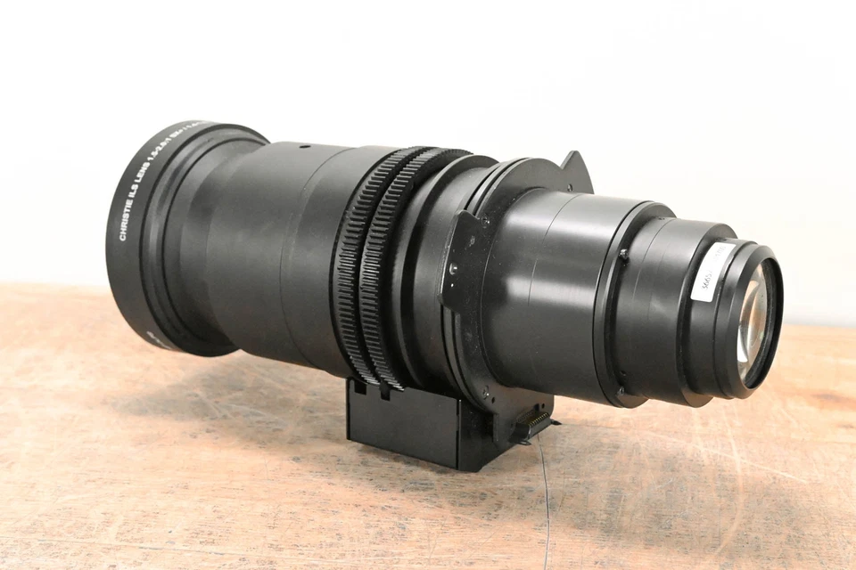 Christie ILS Lens 1.5-2.0:1 SX+ / 1.4-1.8:1 HD 0.95" 3-Chip DLP Lens CG01LP3 - Image 3 of 4
