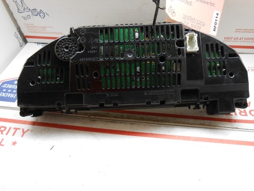 10 Mercedes C-class speedometer cluster 2049003202 ic# 54129 RF0114 - Picture 2 of 4