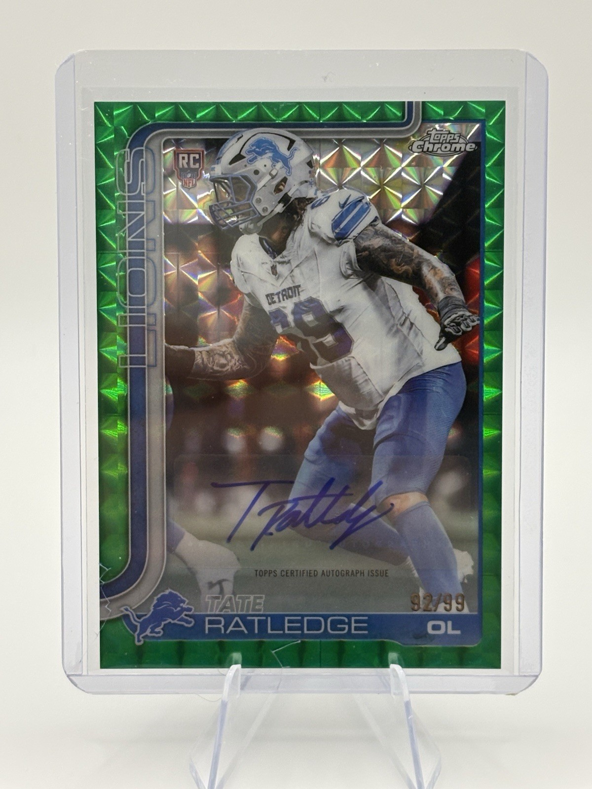 2025 Topps Chrome NFL Tate Ratledge #383 Green Geometric Refractor Auto /99