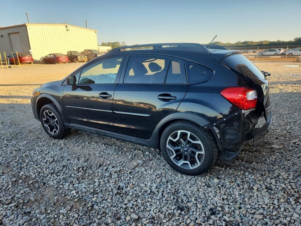 (LOCAL PICKUP ONLY) Hood Fits 13-17 XV CROSSTREK 2660004 Foto 2 de 4