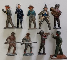 BARCLAY,MANOIL  Misc. 1930s Dimestore Toy Lead Soldier assortment 9 Pc lot