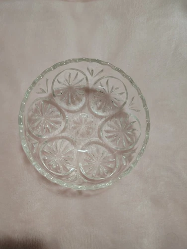 Anchor Hocking Vintage Glass Bowl Set Of 2