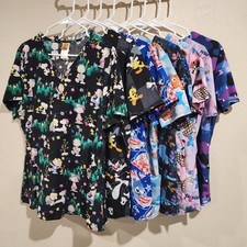 Lot Of 8 Scrub Tops Sz L Peanuts Looney Tunes Stitch Nemo Minnie Eeyore Disney