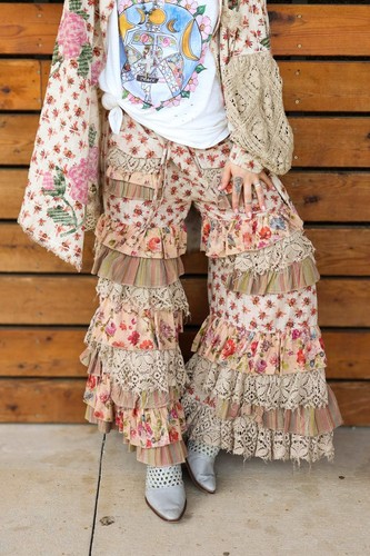 A Rare Bird Boheme Buzzing About Bee Ruffle Layered Pant - Picture 8 of 8