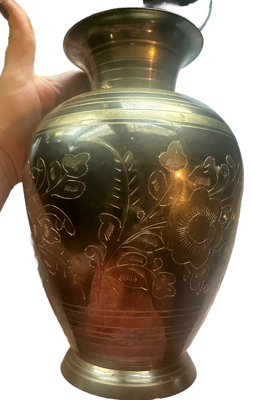 Picture 1 of 6