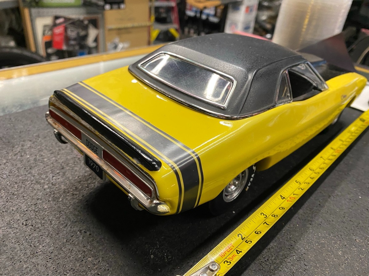 Vtg EMPTY 1992 Jim Beam Decanter 1969 Dodge challenger Collectible