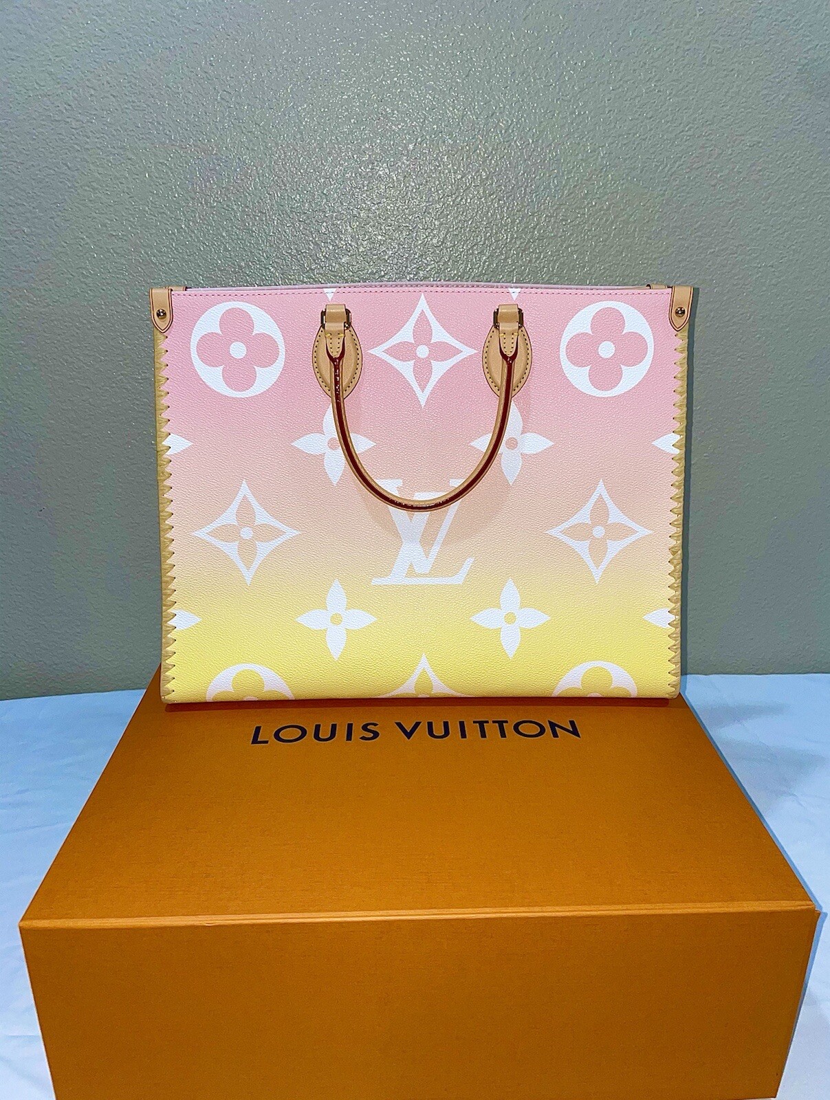 Louis Vuitton Escale On The Go GM M57880 Hawaii Limited (MINT  