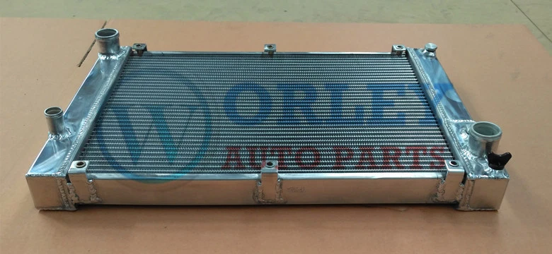 Radiador de aluminio para PORSCHE 944 2.5L TURBO / S2 3.0L 1986-1991 manual 1988 Foto 4 de 4