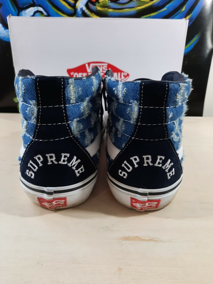 靴 Supreme Vans Sk8-Hi HolePunch DenimBlue Supreme Vans Hole Punch Denim Sk8-Hi Pro (SS20) - $110