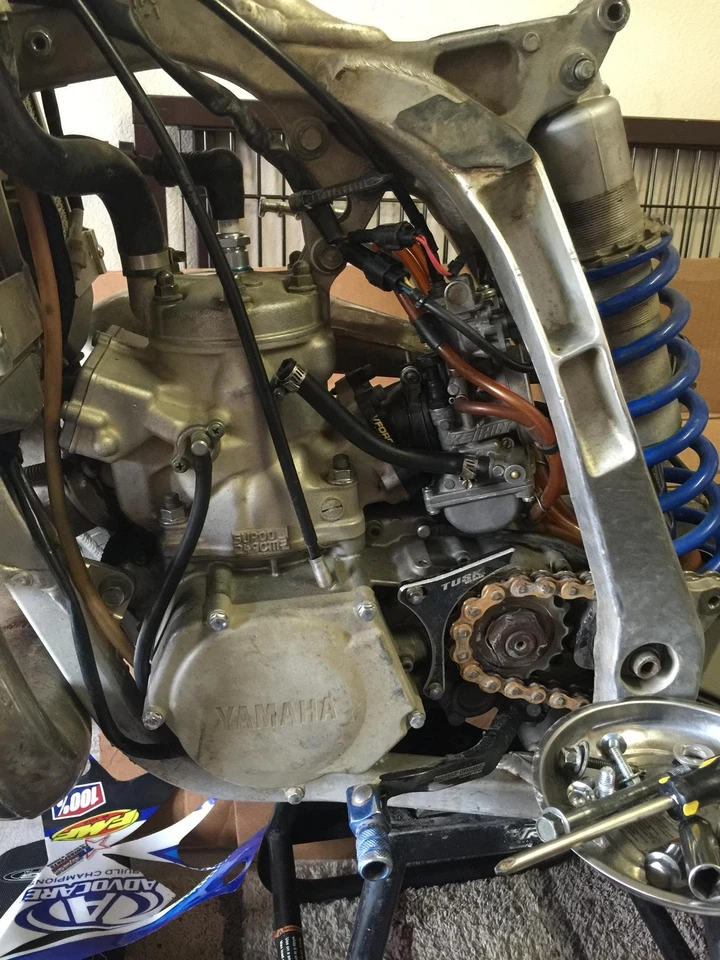 Protetor de estojo de alumínio Tusk Billet preto–Adequado para: Yamaha YZ250 2002–2025 - Imagem 2 de 2