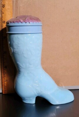 Vintage Avon glass SONNET COLOGNE With Pincushion Ladies' Boot Shoe