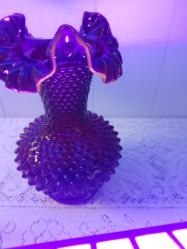 Vintage große 10-7/8" Fenton rubinrote Schuhnagel Langhals Vase gekräuselt markiert - Bild 11 von 12