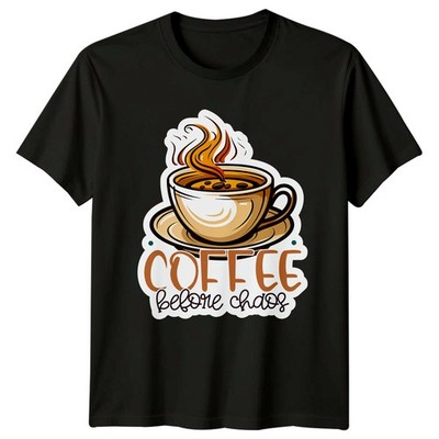 Coffee Before Chaos Kaffeeliebhaber Getränke Herren Damen Grafik T-Shirt