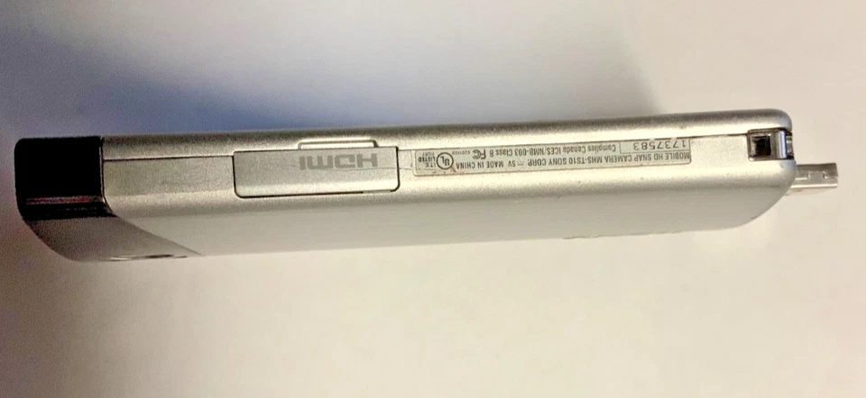 Sony Bloggie , Mobile HD Snap Camera MHS-TS10 Sony Corp. - Image 3 of 4