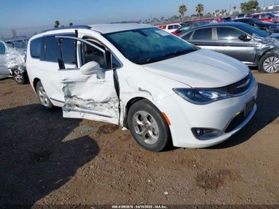 Driver Strut Front 17'' Wheels Fits 17-23 PACIFICA 771873