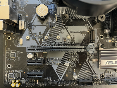 ASUS PRIME B450M-A-AMD Ryzen 5 2600X@3.6GHz 16GB DDR4 Ram Micro