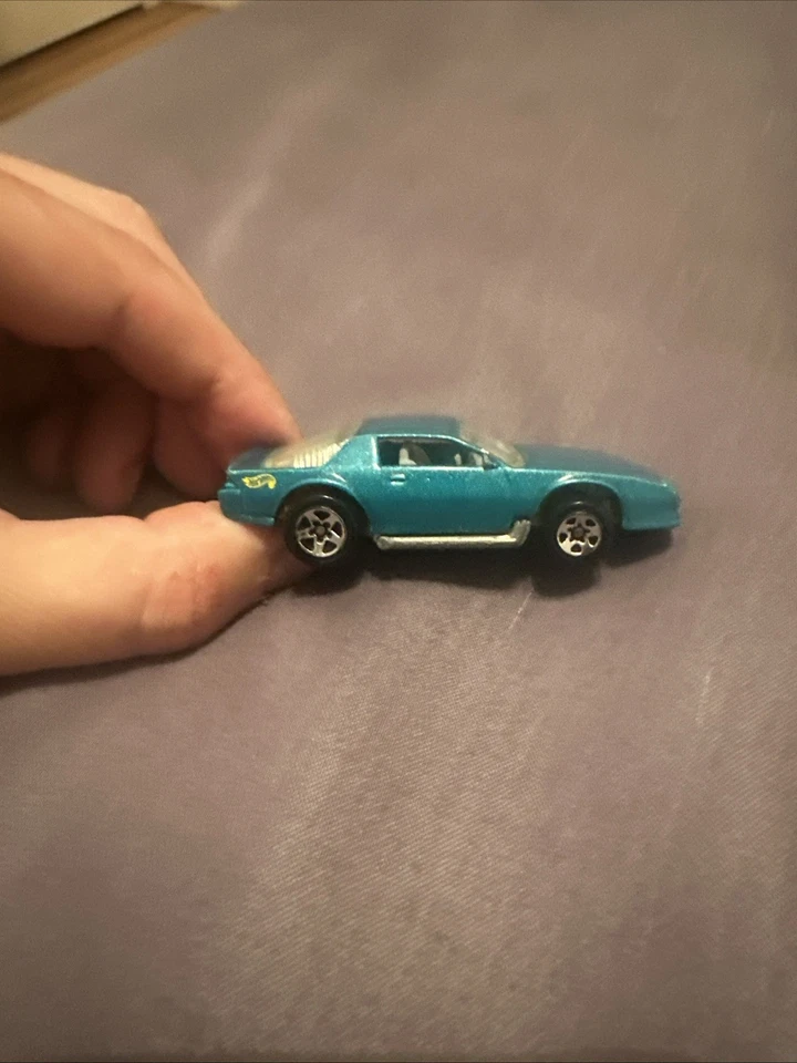 Vintage 1983 Hot Wheels Camaro Z-28 - Image 3 of 4